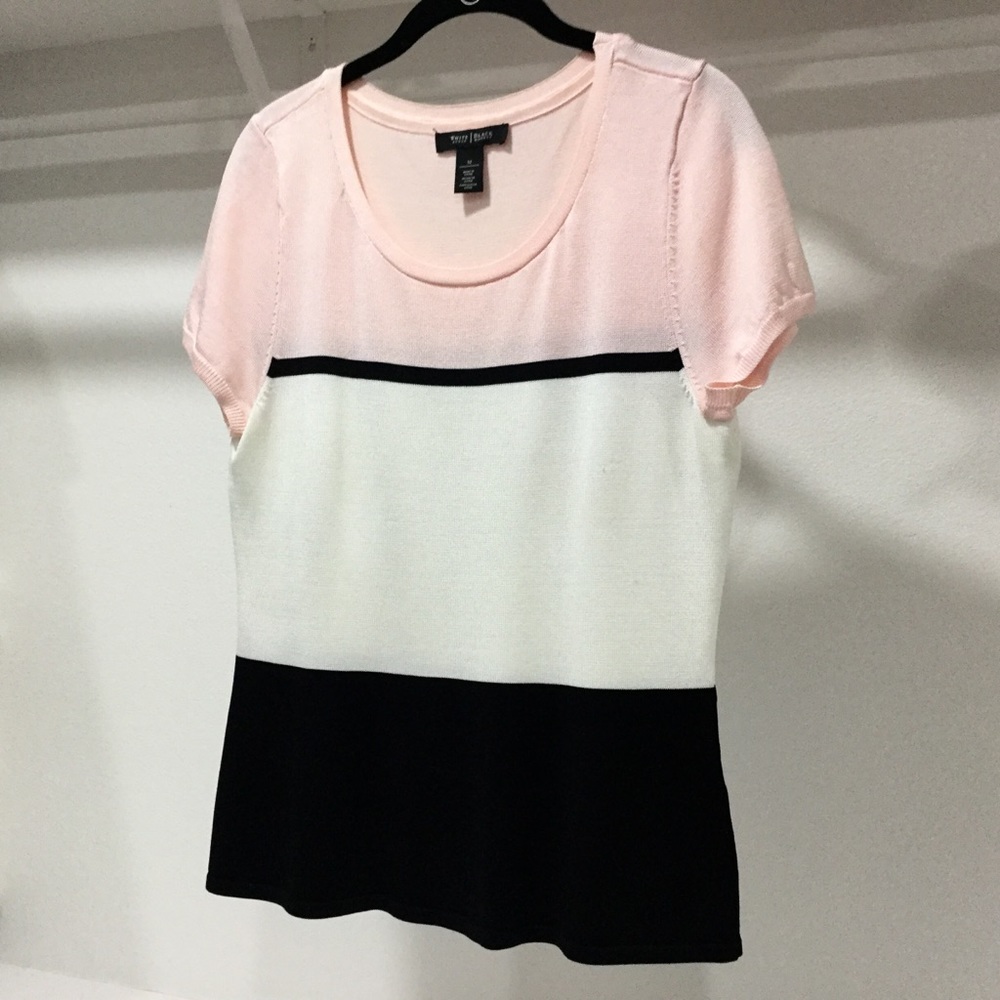 White House Black Market Short Sleeve Sweater